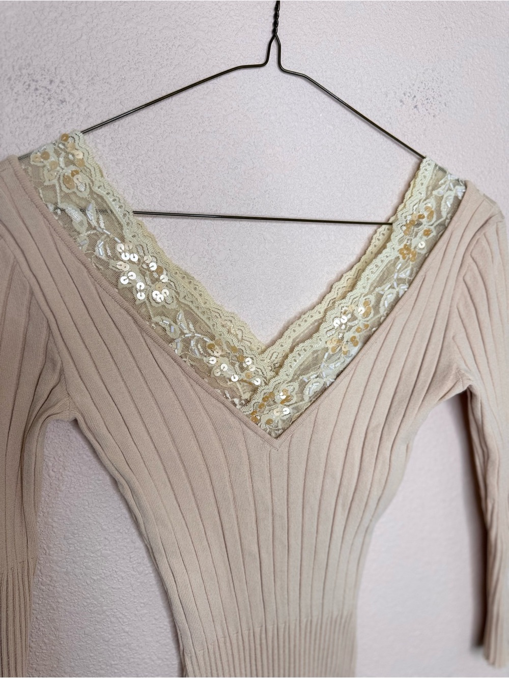 Y2k Cache sequins knit top - Picture 4 of 6
